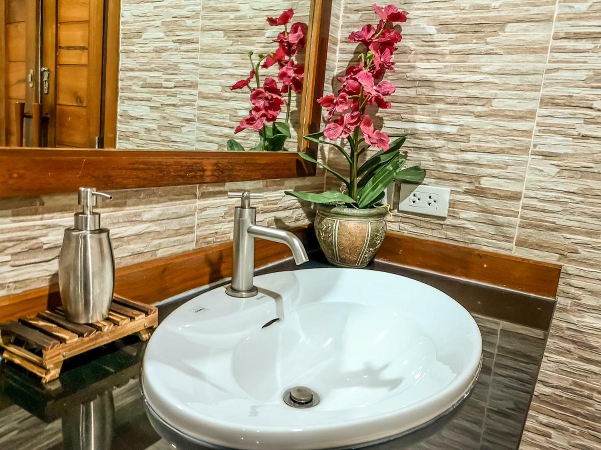 Khanom Sea Breeze Apartment Ngoại thất bức ảnh